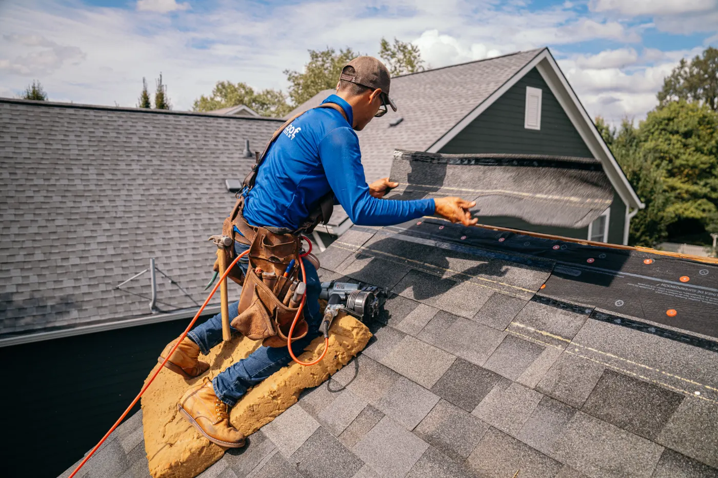Manufacturer-certified roof installation in Converse